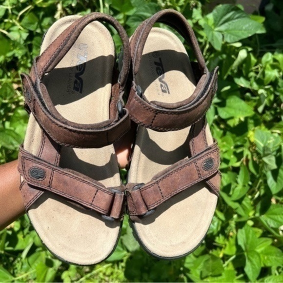 TEVA Mens‎ Shoes Size 9 Waterproof Strappy Leather Brown Outdoor Summer - Picture 1 of 14